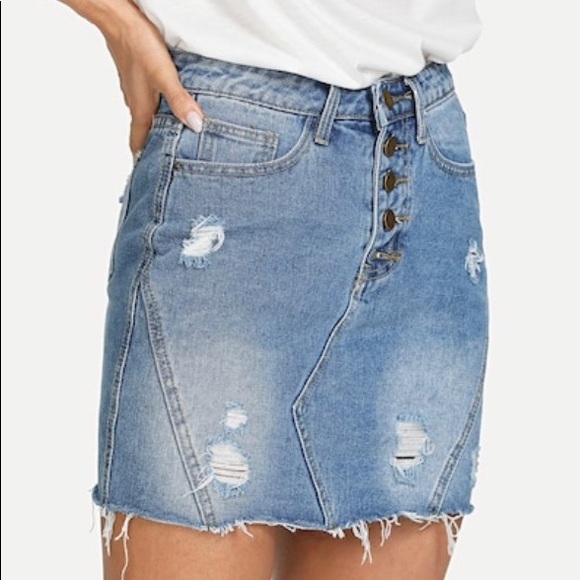 Buttom Up Bleach Wash Ripped Denim Skirt - Picture 2 of 4